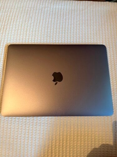 Περισσότερες πληροφορίες για "Apple MacBook Air 13.3" (2020) IPS QHD+ (M1/8GB/256GB SSD) Space Gray (GR Keyboard)"