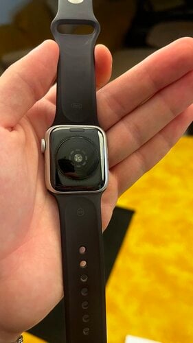 Περισσότερες πληροφορίες για "Apple Watch SE Gen 2 (40mm/Μαύρο)"