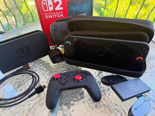Περισσότερες πληροφορίες για "Nintendo Switch 2 + Pro Controller + θήκη"