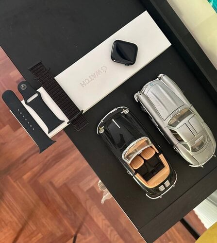 Περισσότερες πληροφορίες για "ΠΩΛΕΙΤΑΙ Apple Watch Series 8 (GPS) 45 mm"