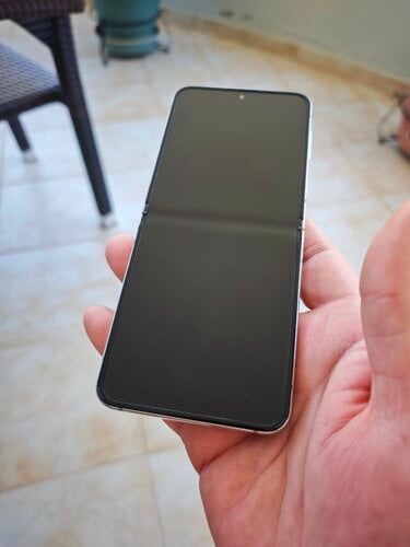 Περισσότερες πληροφορίες για "Samsung z flip 5"
