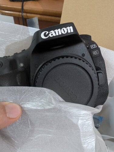 Περισσότερες πληροφορίες για "Canon EOS 90d αχρησιμοποίητη, στο κουτί της"