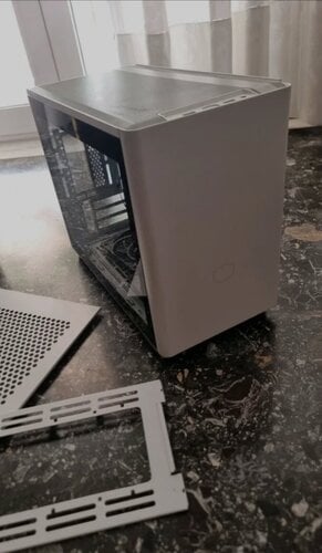 Περισσότερες πληροφορίες για "Cooler Master MasterBox NR200 (Small Form Factor (SFF)/Άσπρο)"