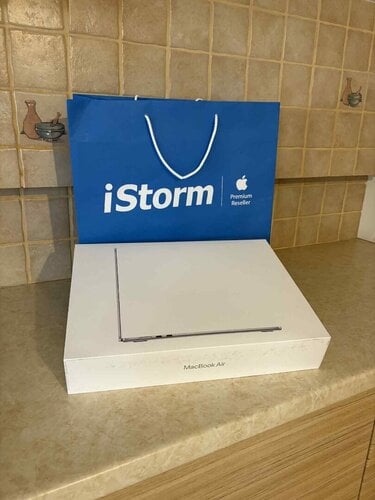 Περισσότερες πληροφορίες για "Apple MacBook Air 15.3" IPS Retina Display (M4-10‑core/16GB/256GB SSD/10-Core GPU) Silver"