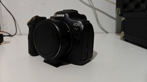 Περισσότερες πληροφορίες για "Canon EOS R6 + EF to RF adapter"