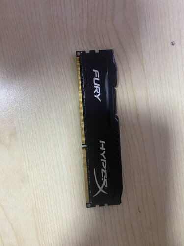 Περισσότερες πληροφορίες για "HyperX FURY Beast KF316C10BR/8 (8 GB/DDR3/1600MHz)"