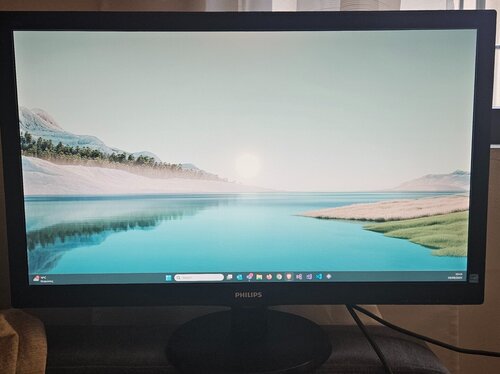 Περισσότερες πληροφορίες για "Philips V Line 273V5LHSB/00 (27"/Full HD)"