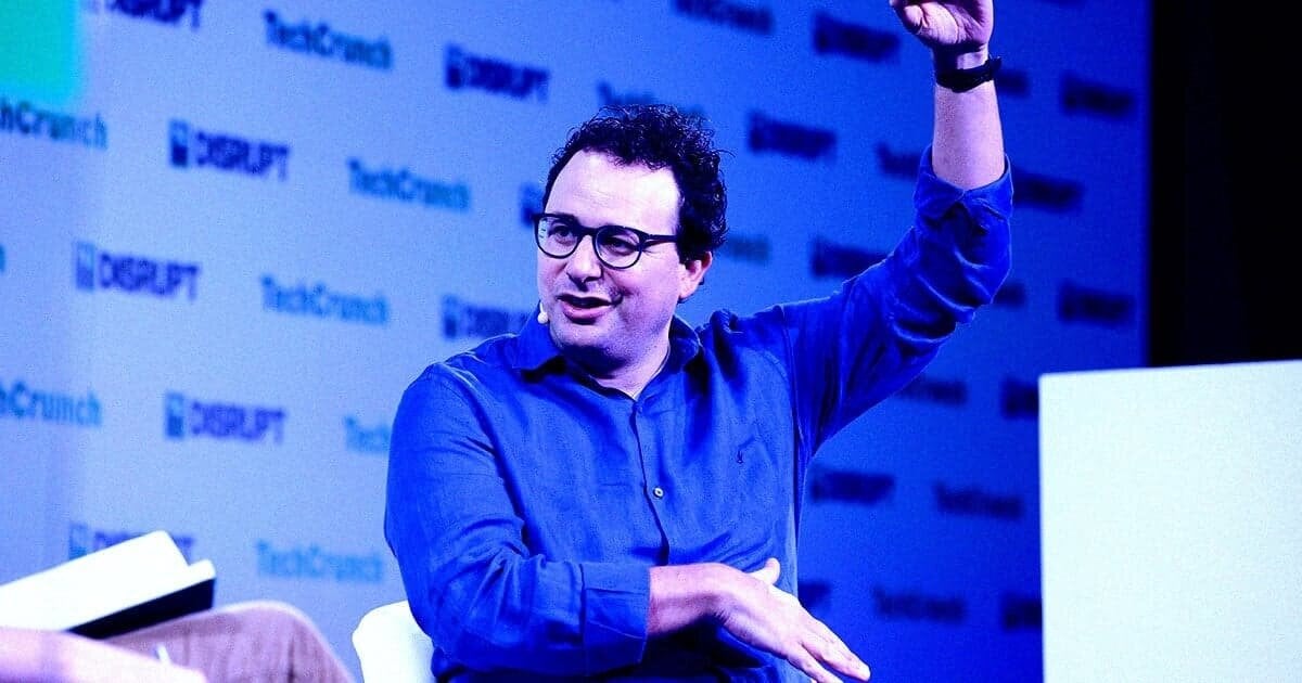 Η πρόβλεψη του CEO της Anthropic για τη συγγραφή κώδικα από την τεχνητή νοημοσύνη διαψεύδεται