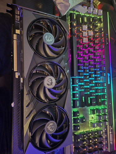 Περισσότερες πληροφορίες για "MSI GAMING GeForce RTX 4070 SUPER 12GB X SLIM"