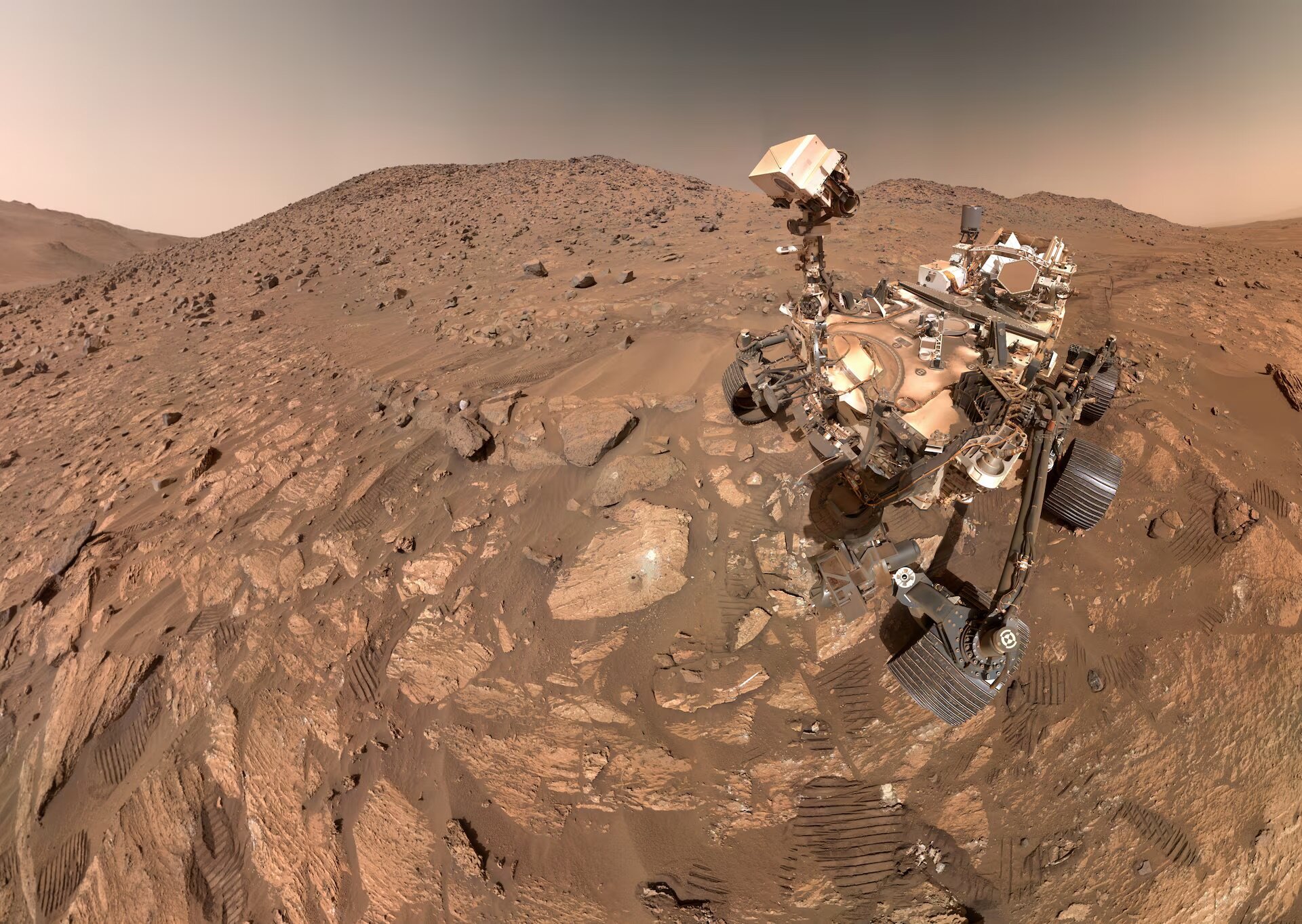 Συναρπαστική ανακάλυψη της NASA: πιθανή ένδειξη μικροβιακής ζωής στον κόκκινο πλανήτη