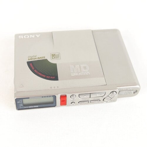 Περισσότερες πληροφορίες για "Sony MZ-R37 Mini Disc Recorder + 13 minidisk"