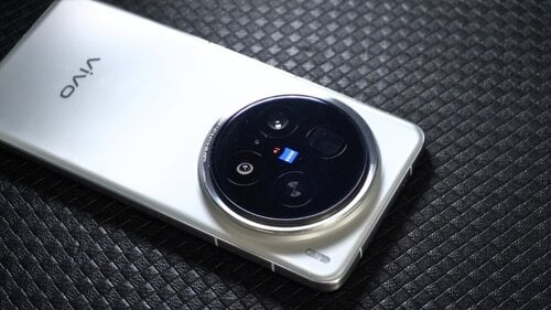 Περισσότερες πληροφορίες για "Vivo x200 pro cn version_Silver 12/256 Ανταλλαγή"