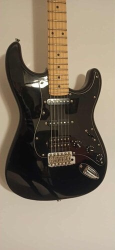 Περισσότερες πληροφορίες για "VINTAGE Strat V6HMBB Boulevard"