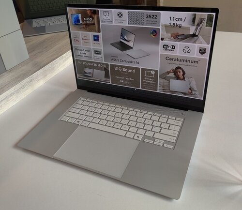 Περισσότερες πληροφορίες για "ASUS Zenbook S16 UM5606 OLED 3K Touch 120Hz Ryzen AI HX 370/32GB/2TB SSD/W11 Pro + Xbox Game Pass"