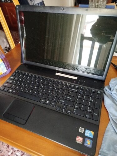 Περισσότερες πληροφορίες για "Sony vaio VPCEB3S1E Intel i5 460M AMD radeon HD 5000 series"