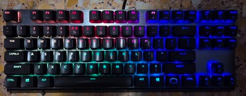 Περισσότερες πληροφορίες για "Coolermaster MK730 (Brown Switches)"