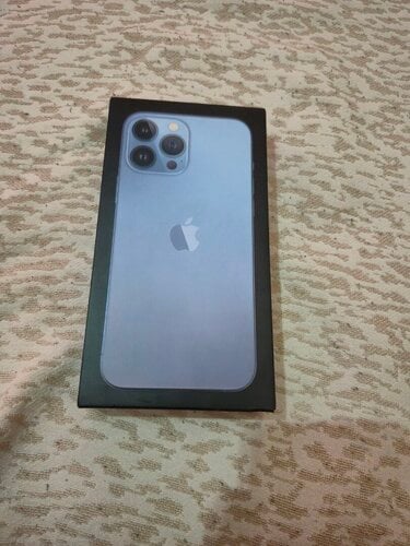 Περισσότερες πληροφορίες για "Κουτι απο iphone 13 pro max χρωμα sierra blue"