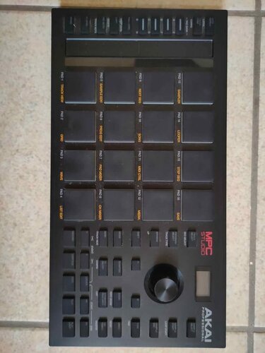 Περισσότερες πληροφορίες για "ΠΩΛΕΊΤΑΙ Akai Midi Controller MPC Studio II Black"