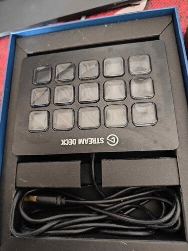 Περισσότερες πληροφορίες για "ELGATO STREAM DECK MIDLE"
