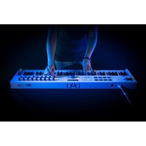 Περισσότερες πληροφορίες για "Arturia Keylab Essential 61"