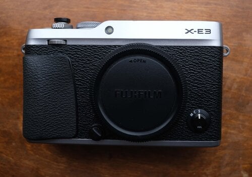 Περισσότερες πληροφορίες για "FUJIFILM X-E3"