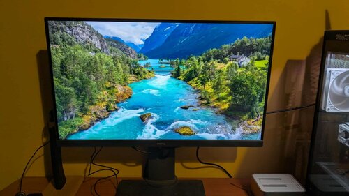 Περισσότερες πληροφορίες για "BENQ PD2700U 27-inch 4K UHD sRGB Designer Monitor"