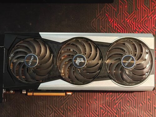 Περισσότερες πληροφορίες για "Sapphire NITRO+ Radeon RX 6950 XT"