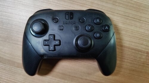Περισσότερες πληροφορίες για "Nintendo Switch Pro Controller"