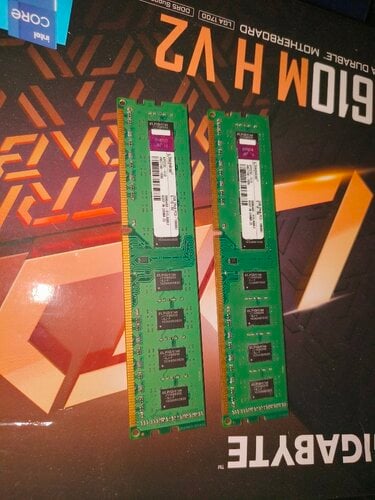 Περισσότερες πληροφορίες για "Kingston 2x2GB DDR3 1333MHz RAM – 4GB σύνολο"