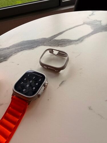 Περισσότερες πληροφορίες για "Apple Watch Ultra (49mm/Τιτάνιο/Τιτάνιο)"