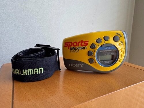 Περισσότερες πληροφορίες για "Sony sports walkman AM/FM"
