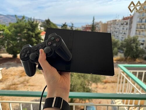 Περισσότερες πληροφορίες για "Sony PS2 με γνήσιο controller και καλώδια!"