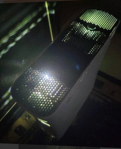 Περισσότερες πληροφορίες για "Xbox360 JASPER με RGH με παιχνιδια"