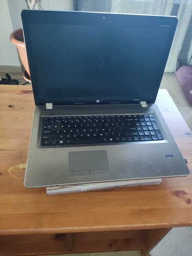 Περισσότερες πληροφορίες για "Πωλούνται 3 Laptops"