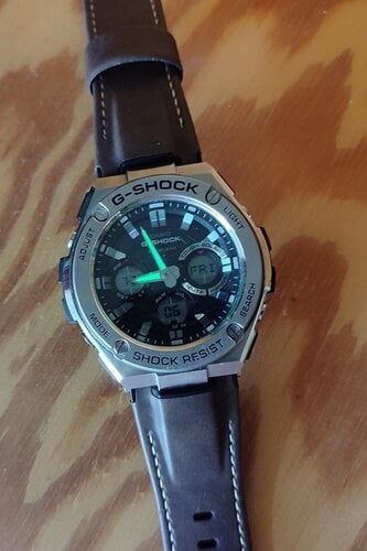 Περισσότερες πληροφορίες για "Casio G-Shock- G-Steel GST-W110"