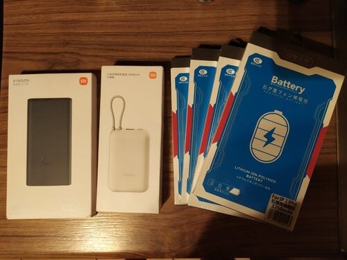 Περισσότερες πληροφορίες για "Apple batteries iphone 13 , 12 , x  , screen protector , xiaomi power bank"
