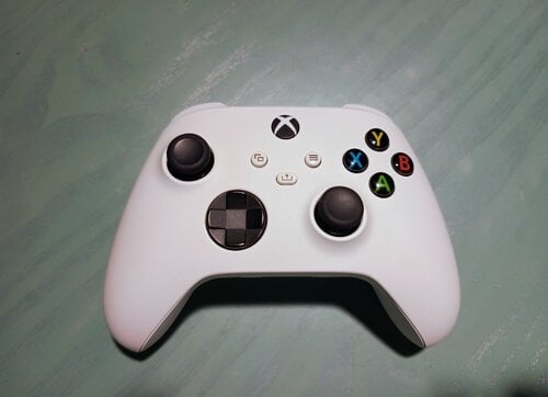 Περισσότερες πληροφορίες για "Microsoft Xbox Wireless Controller (Άσπρο/Ασύρματα)"
