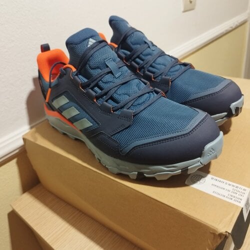 Περισσότερες πληροφορίες για "Adidas Terrex Tracerocker 2.0 Gtx"