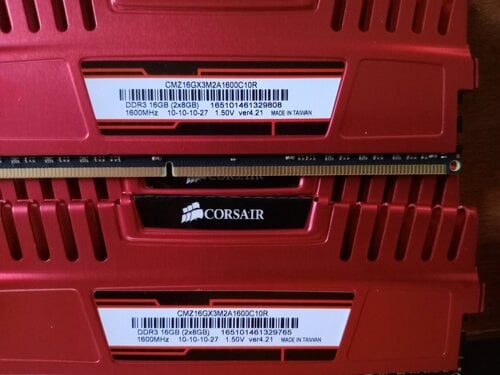 Περισσότερες πληροφορίες για "Corsair CMZ16GX3M2A1600C10R (16gb DDR3-1600Mhz) ΚΑΙΝΟΥΡΓΙΕΣ (OPEN BOX)"