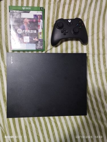 Περισσότερες πληροφορίες για "Microsoft Xbox One X 1TB / FIFA 21 / controller 🎮 ενσύρματο type C"