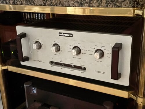 Περισσότερες πληροφορίες για "Audio Research Ref2 MKII preamp"