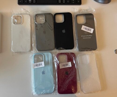 Περισσότερες πληροφορίες για "Apple Trackpad +iPhone 15 Pro Max cases +tempered glasses"