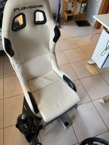 Περισσότερες πληροφορίες για "Logitech τιμονιέρα, shifter , playseat"