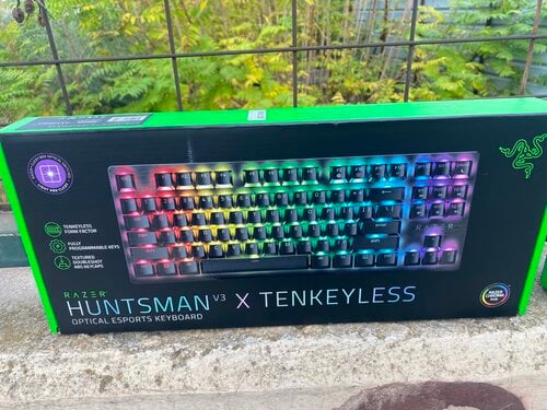 Περισσότερες πληροφορίες για "Razer huntsman v3 tenkeyless"