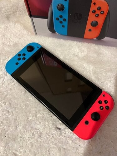 Περισσότερες πληροφορίες για "Nintendo Switch CFW (Softmod)+ Sandisk Extreme Pro 256GB + rcm jig + extras"