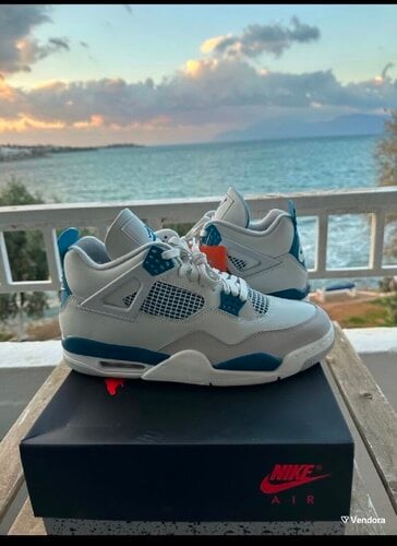 Περισσότερες πληροφορίες για "Air Jordan 4 retro military blue 2024 release"