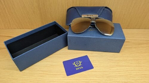 Περισσότερες πληροφορίες για "Dita Decade Two - Limited Edtion + Κουτί"