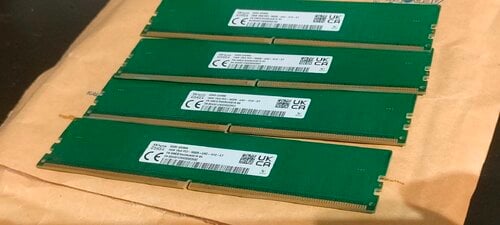 Περισσότερες πληροφορίες για "SkHynix DDR 5  4x16gb- 64GB 5600Mhz"