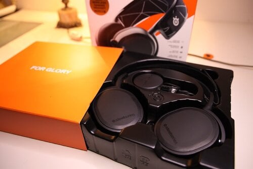 Περισσότερες πληροφορίες για "Steelseries Arctis 9 (Μαύρο/Ασύρματα)"