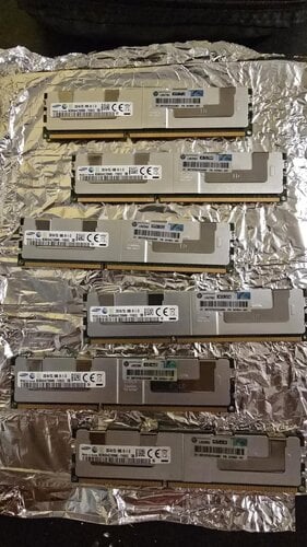 Περισσότερες πληροφορίες για "DDR3 10600 1333MHz ECC Registered Μνήμες για Server (6x 32GB + 2x 16GB + 1x 8GB)"
